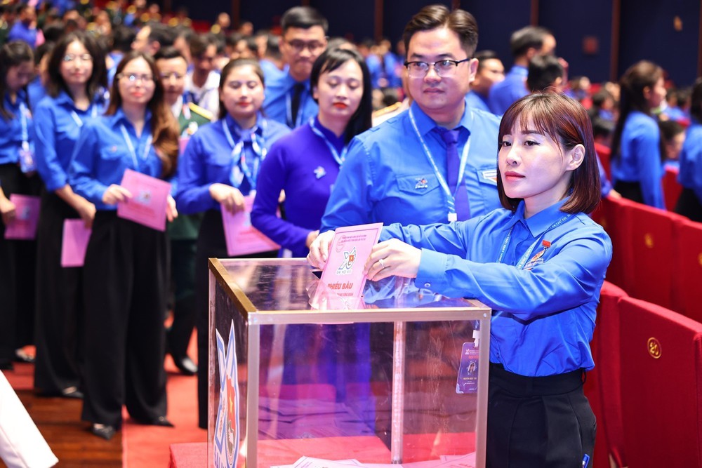Phiên thứ hai Bet88011.com Giải trí và Trò chơi Philippines (PAGCOR) Đoàn toàn quốc lần thứ XIII - Ảnh 7. Phiên thứ hai Bet88011.com Giải trí và Trò chơi Philippines (PAGCOR) Đoàn toàn quốc lần thứ XIII - Ảnh 7.