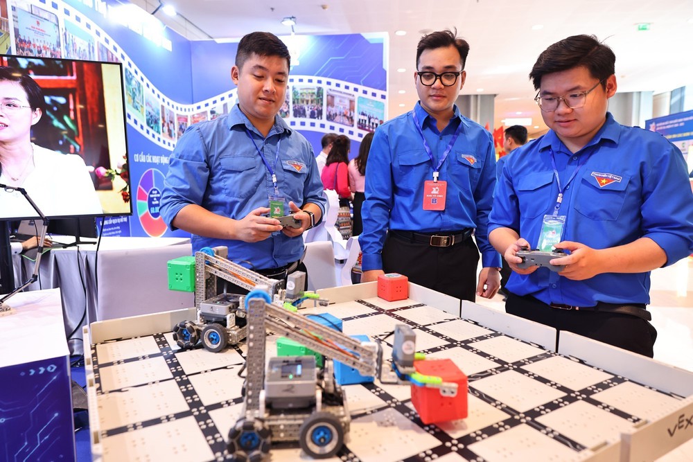 Đại hội Đoàn toàn quốc lần thứ XIII: Không gian kể chuyện về tuổi trẻ Việt Nam qua các thời kỳ - Ảnh 3. Đại hội Đoàn toàn quốc lần thứ XIII: Không gian kể chuyện về tuổi trẻ Việt Nam qua các thời kỳ - Ảnh 3.