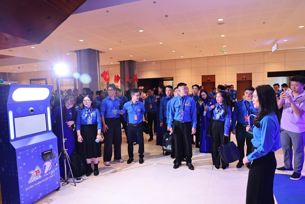 Đại hội Đoàn toàn quốc lần thứ XIII: Không gian kể chuyện về tuổi trẻ Việt Nam qua các thời kỳ - Ảnh 7. Đại hội Đoàn toàn quốc lần thứ XIII: Không gian kể chuyện về tuổi trẻ Việt Nam qua các thời kỳ - Ảnh 7.