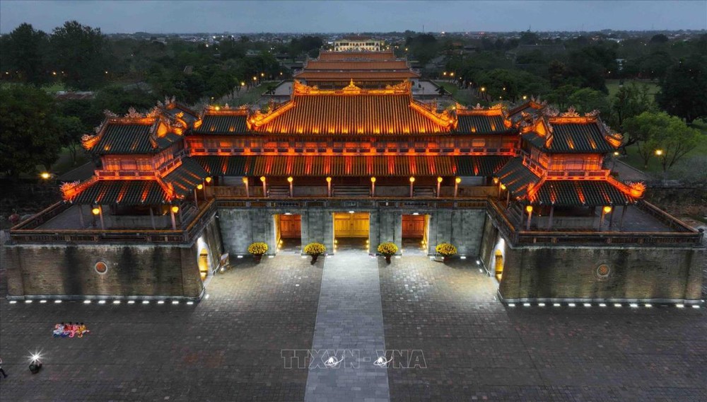 Đầu tư 80 tỷ đồng tu bổ hệ thống tường Hoàng thành Huế - Ảnh 1.