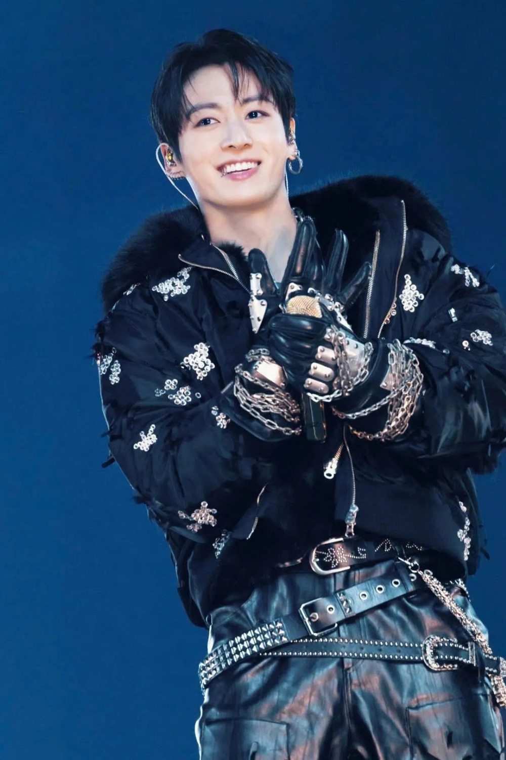 "Seven" đạt 3 tỷ lượt phát, Jungkook BTS làm nên lịch sử cho nghệ sĩ Hàn Quốc - Ảnh 5.