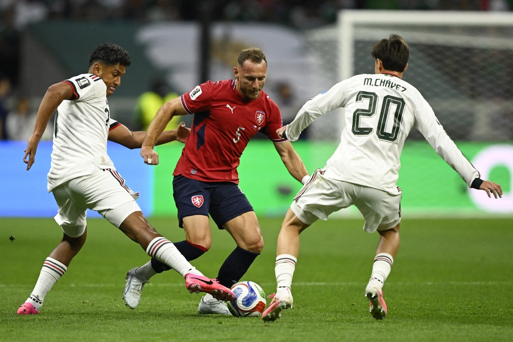 TRỰC TIẾP bóng đá CH Séc vs Mexico (0-2, hiệp 2): Quinones nhân đôi cách biệt - Ảnh 5.