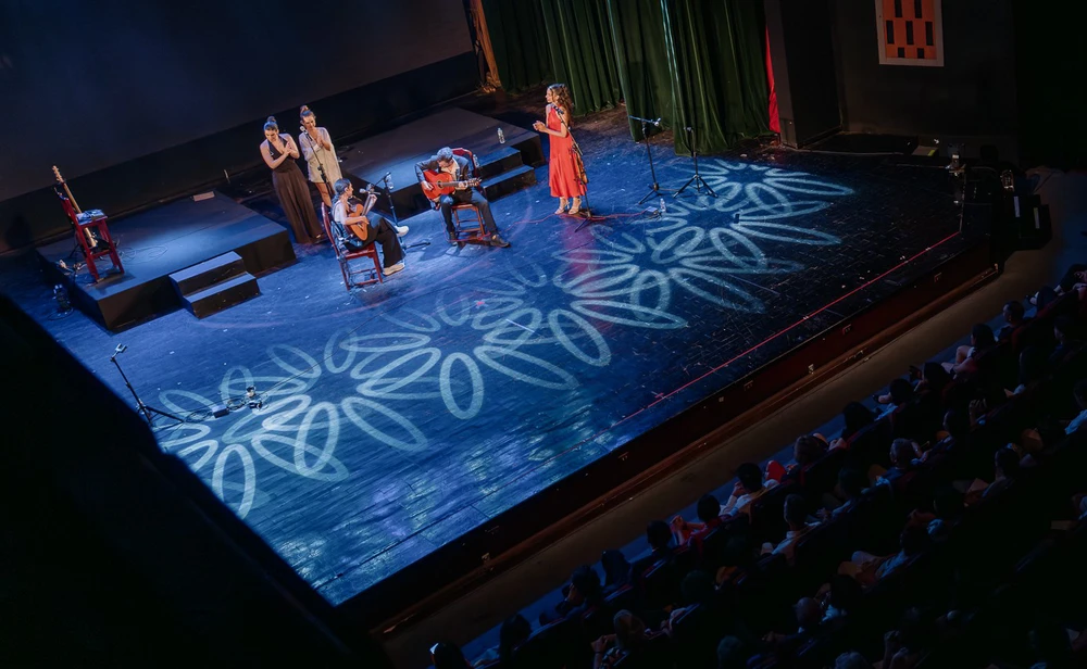 Las Migas: "Với flamenco, cảm xúc luôn quan trọng nhất" - Ảnh 1.
