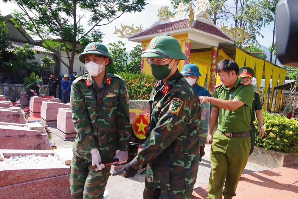 Chiến dịch 500 ngày đêm: Đẩy nhanh số hóa, lấy mẫu ADN các phần mộ liệt sĩ chưa xác định thông tin - Ảnh 5.