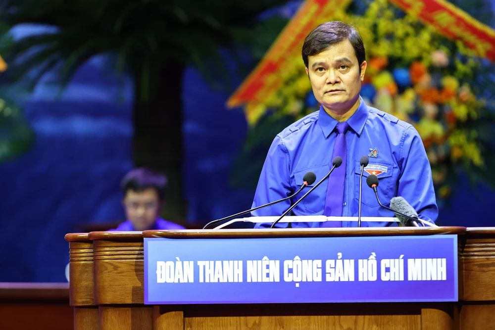 Ông Bùi Quang Huy tái đắc cử Bí thư thứ nhất Trung ương Đoàn khóa XIII - Ảnh 1.