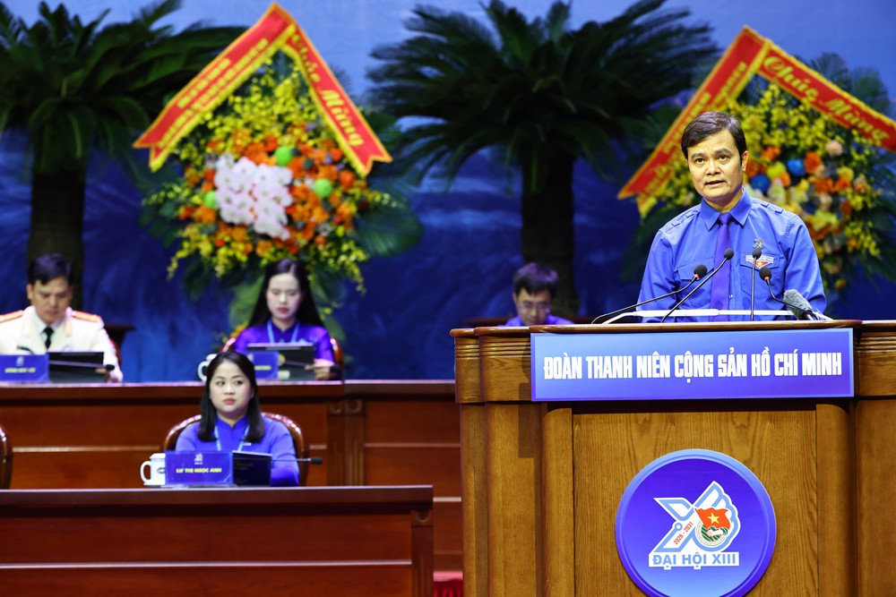 Ông Bùi Quang Huy tái đắc cử Bí thư thứ nhất Trung ương Đoàn khóa XIII - Ảnh 2.