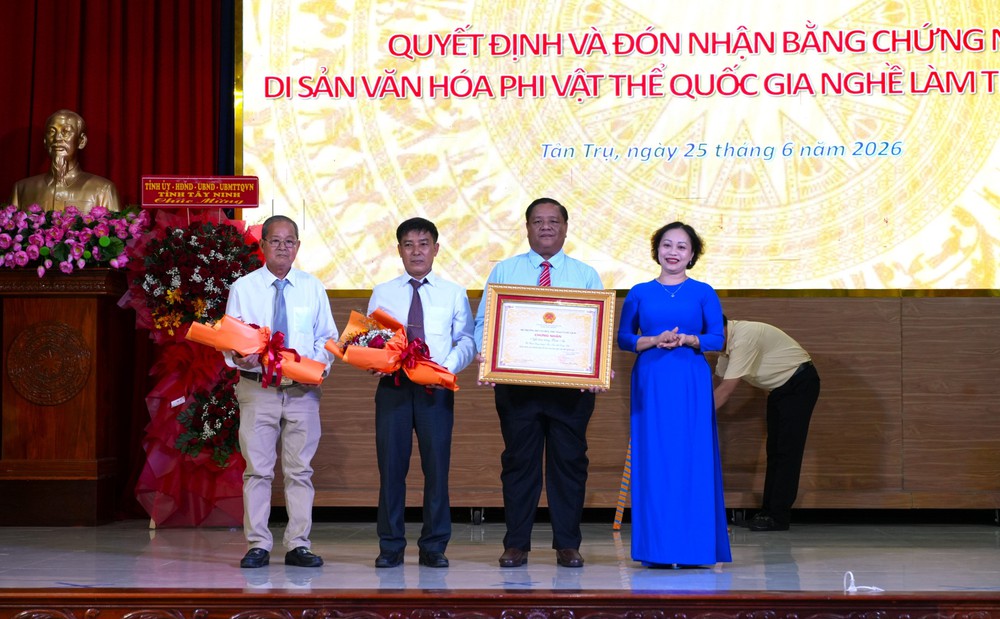 Nghề làm trống Bình An được công nhận Di sản Bet88013 88k Cho Tân Thủ phi vật thể quốc gia - Ảnh 1.
