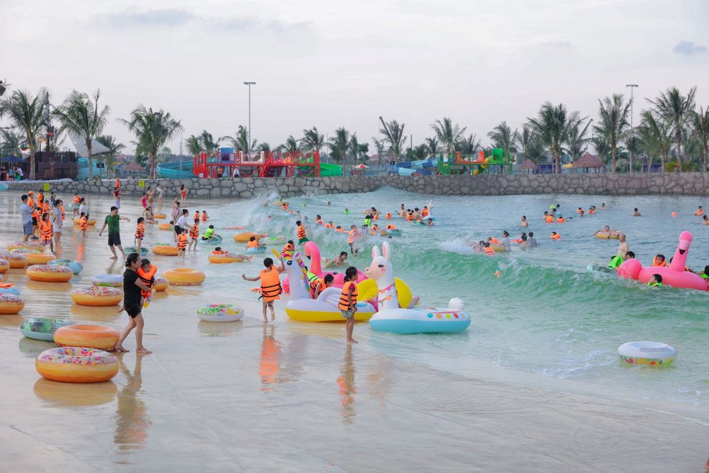 Xách balo lên và… đi bộ ra biển: Đặc quyền nghỉ dưỡng 365 ngày/năm của cư dân Ocean City - Ảnh 1.