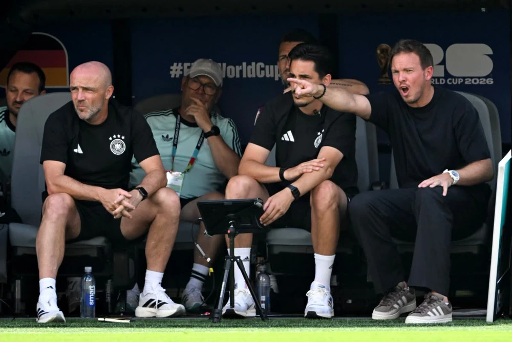 VCK WORLD CUP 2026: HLV NAGELSMANN: TUYỂN ĐỨC ĐÃ "TỰ SÁT VỀ CHIẾN THUẬT" - Ảnh 3.
