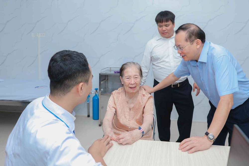 Mô hình dưỡng lão bán trú đầu tiên tại Hà Nội nhận phản hồi tích cực - Ảnh 4.