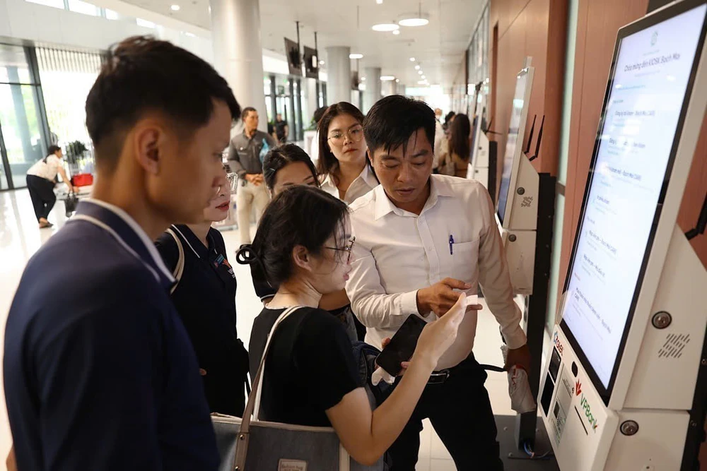 Khai trương Bệnh viện Bạch Mai cơ sở Ninh Bình quy mô 1.000 giường bệnh - Ảnh 15.