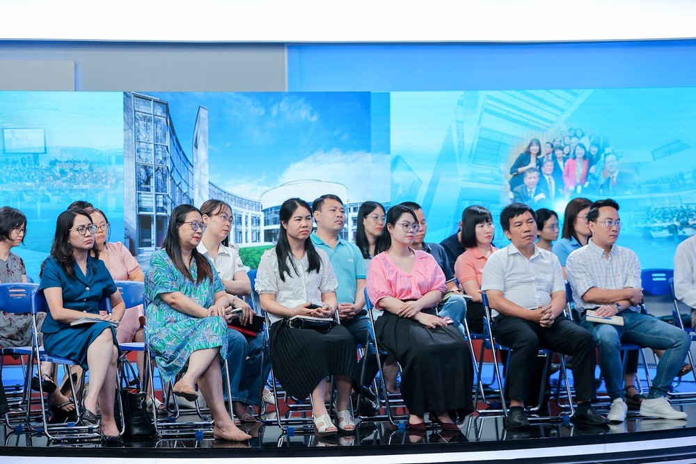 TTXVN tập huấn kỹ năng truyền thông đối ngoại về biển, đảo cho phóng viên - Ảnh 6.