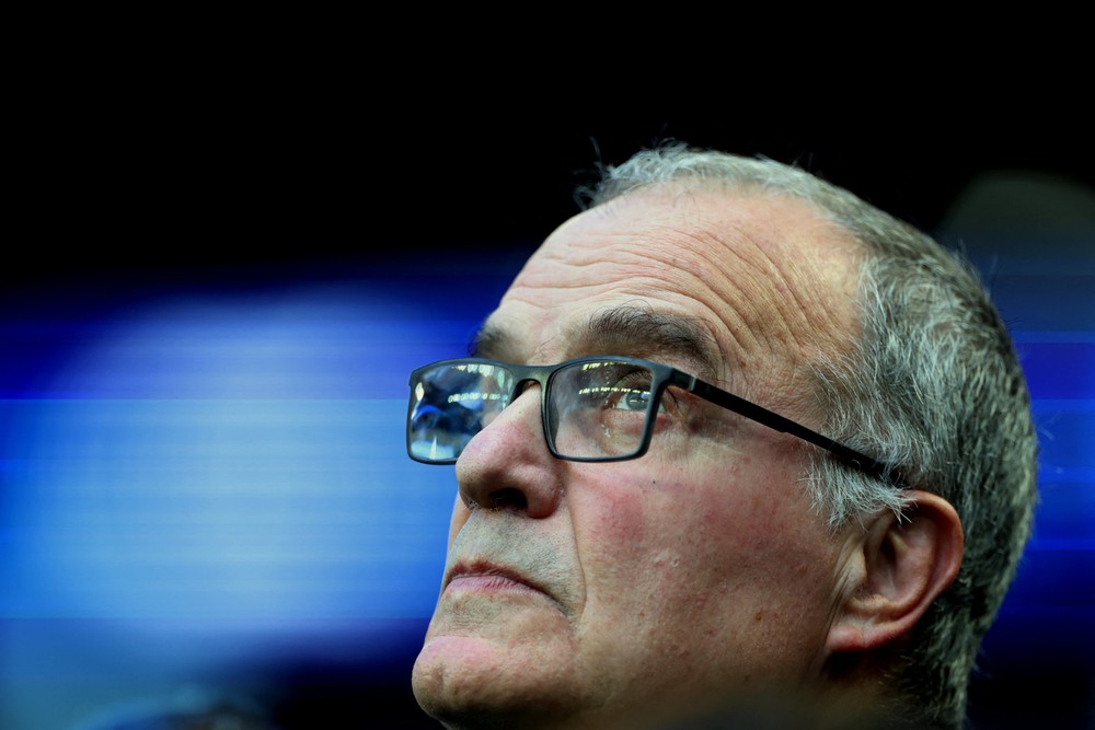 Cà phê World Cup: Khi Bielsa cạn kiệt “tín đồ” - Ảnh 1.