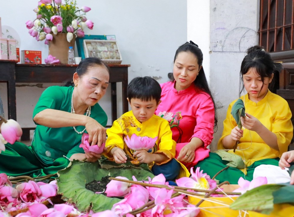  Công nhận Nghề truyền thống ướp trà sen ở Hà Nội - Ảnh 8.