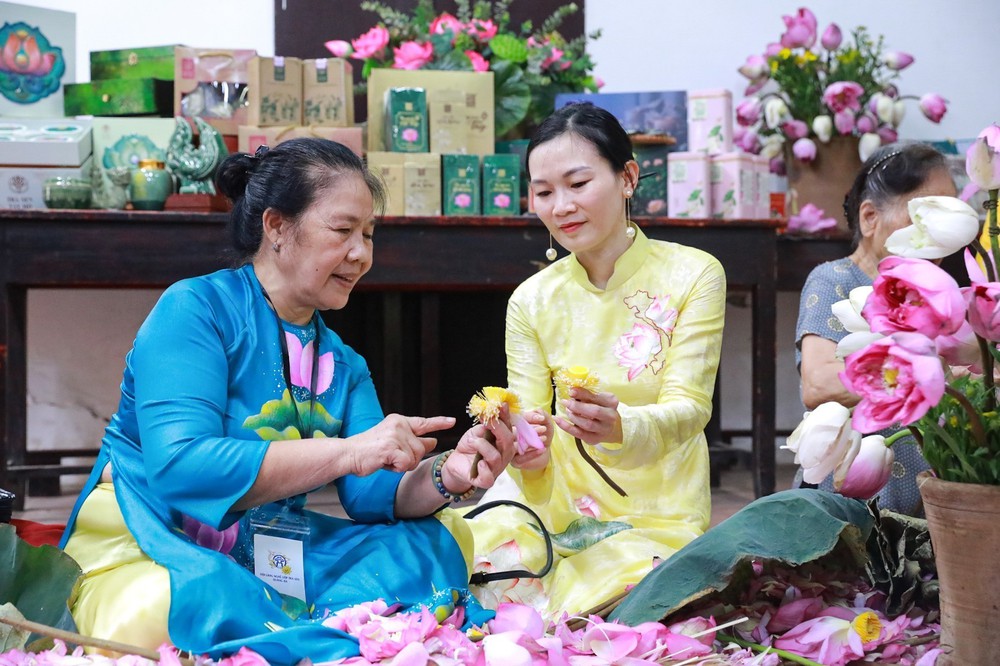  Công nhận Nghề truyền thống ướp trà sen ở Hà Nội - Ảnh 7.
