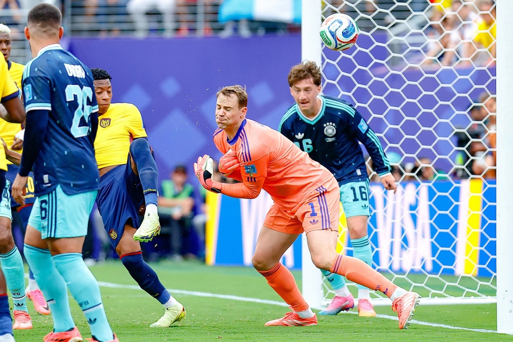 03h00 ngày 30/6, sân Boston, Đức – Paraguay: Neuer là vấn đề của Mannschaft - Ảnh 1.