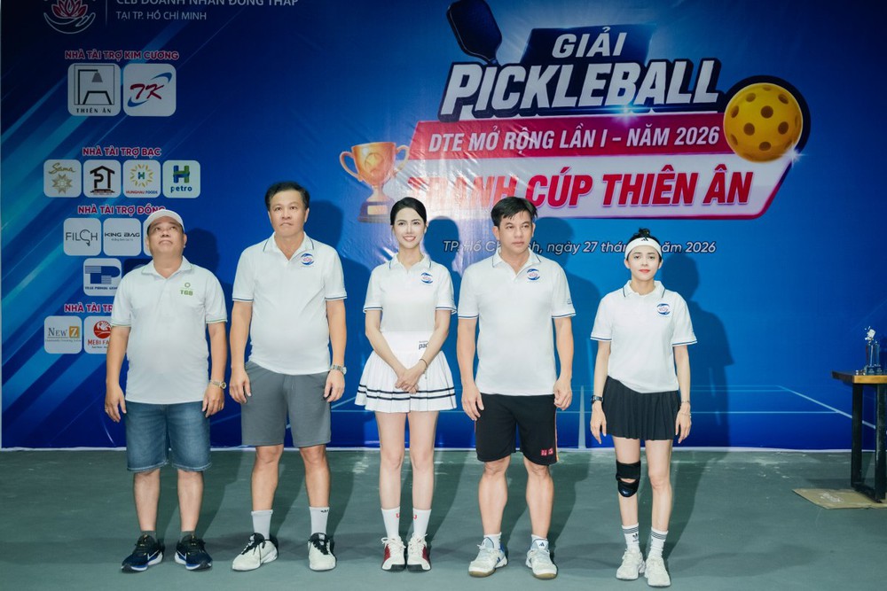 Phan Thị Mơ tổ chức giải pickleball gây quỹ xây nhà tình thương - Ảnh 1.