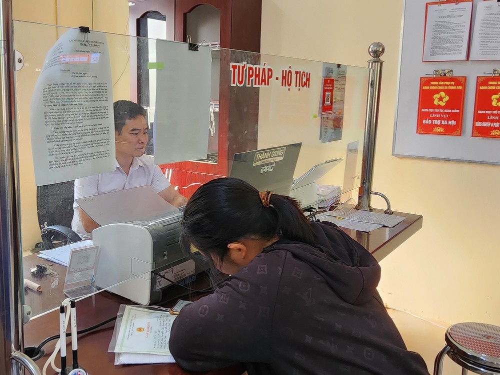 Sắp xếp thôn, bản, tổ dân phố trên cơ sở điều kiện thực tế của địa phương - Ảnh 2.