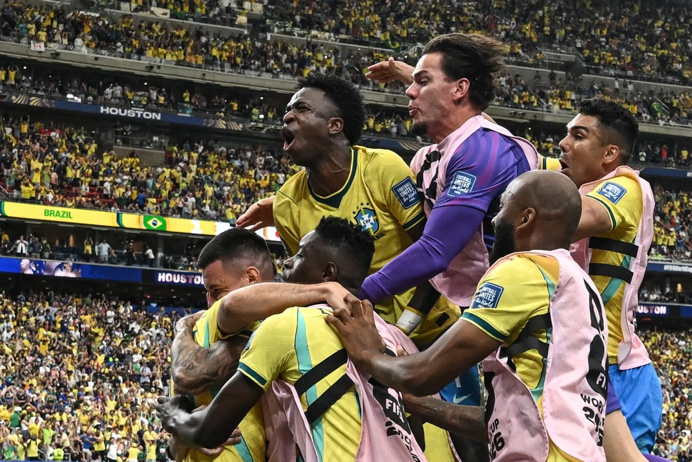 "Thói quen cũ" của Ancelotti giúp Brazil ngược dòng hạ Nhật Bản - Ảnh 2.