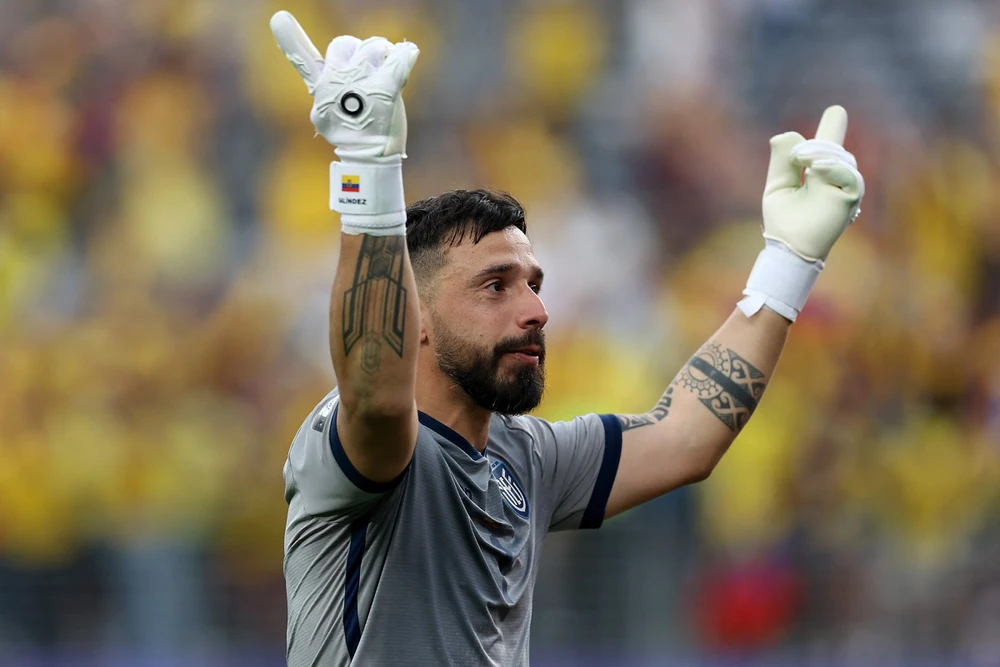Chuyện về người Argentina bắt chính cho Ecuador - Ảnh 1.