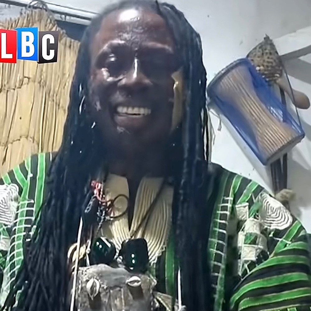 Thầy pháp nổi tiếng Nana Kwaku Bonsam vừa tuyên bố gây chấn động là Cape Verde sẽ loại Argentina của Lionel Messi khỏi World Cup 2026 ngay tại vòng 1/16. Ảnh: Twitter The Touchline
