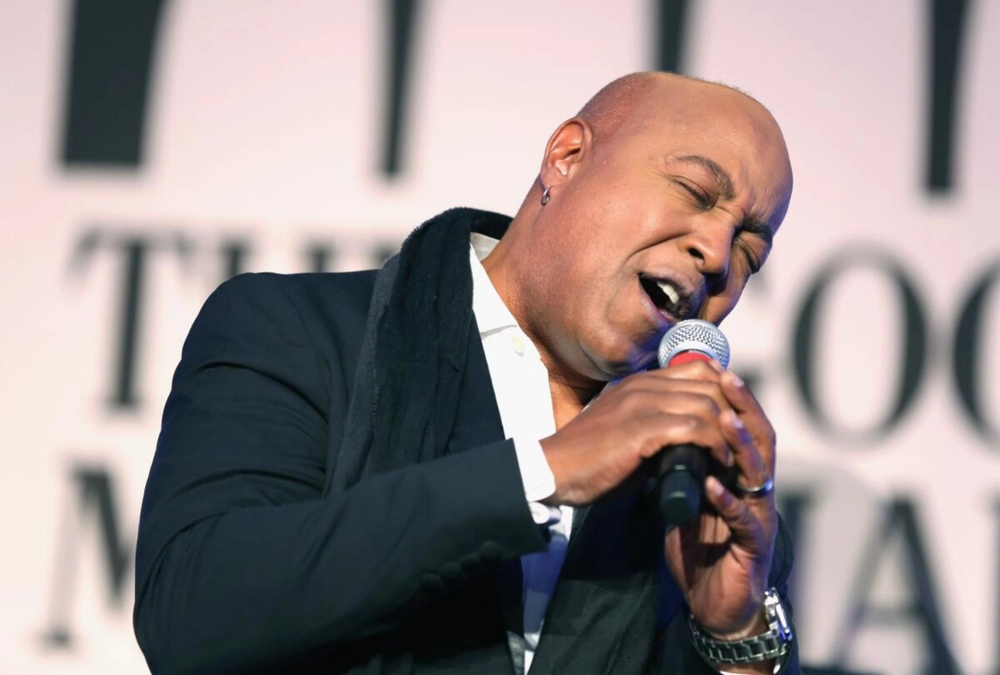 Peabo Bryson qua đời ở tuổi 75: Giọng ca vàng đứng sau những bản tình ca Disney bất hủ - Ảnh 3.