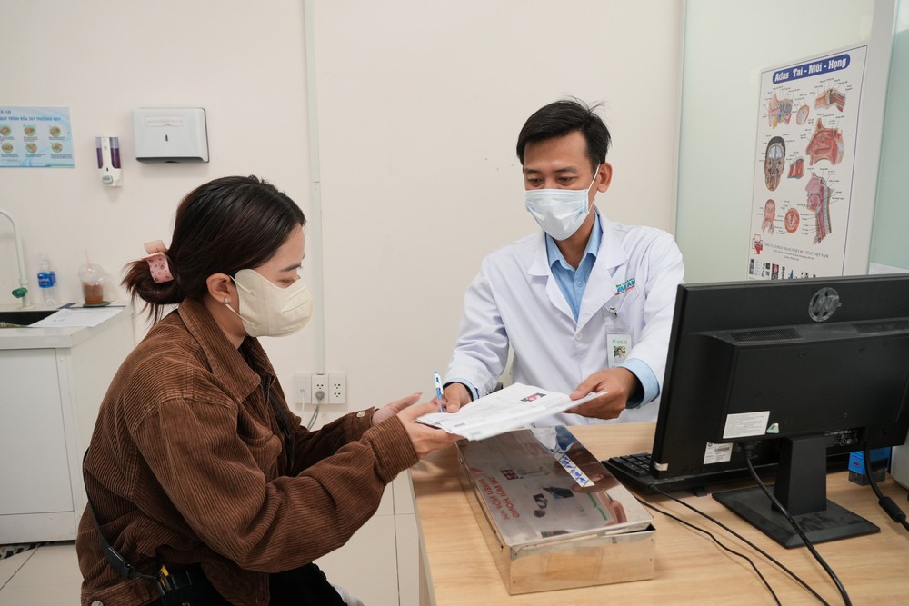 Bộ Y tế đề nghị tăng cường kiểm tra, hậu kiểm các cơ sở khám bệnh, chữa bệnh - Ảnh 2.