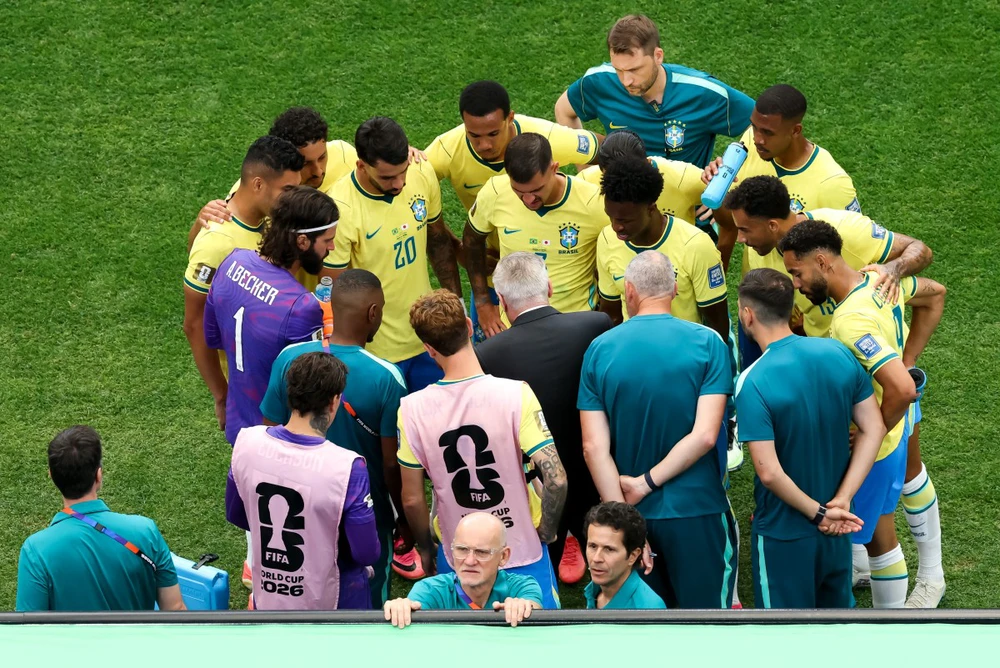 Sự điềm tĩnh, lạnh lùng của HLV Ancelotti giúp Brazil ngược dòng thắng Nhật Bản như thế nào? - Ảnh 4.