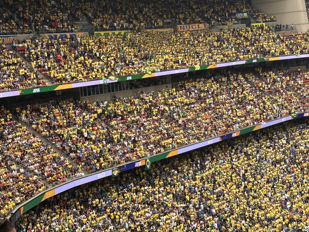 Ký sự World Cup: Và người Brazil bắt đầu nhảy samba - Ảnh 2. Ký sự World Cup: Và người Brazil bắt đầu nhảy samba - Ảnh 2.