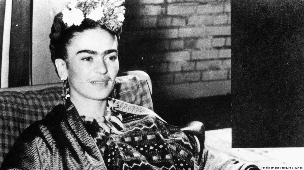Frida Kahlo: Huyền thoại vượt lên những nỗi đau - Ảnh 6.