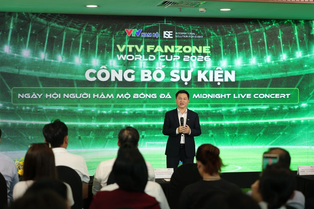 World Cup thêm sôi động với người hâm mộ Việt Nam - Ảnh 1. World Cup thêm sôi động với người hâm mộ Việt Nam - Ảnh 1.