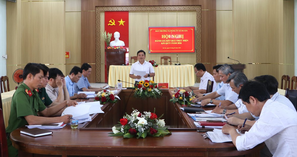 Chấm điểm, đánh giá viên chức hằng tháng hoặc hằng quý - Ảnh 3.