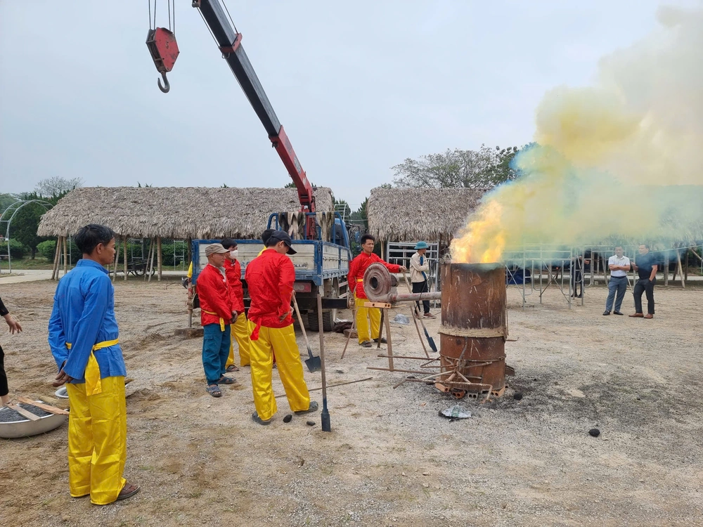 Vì một miền quê đáng sống: Sức sống bền bỉ nghề đúc đồng Trà Đông - Ảnh 2.