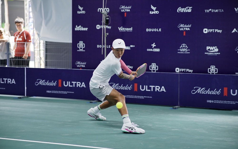 Lý Hoàng Nam, Quang Dương tranh tài cùng ngôi sao pickleball quốc tế trên sân nhà - Ảnh 3.