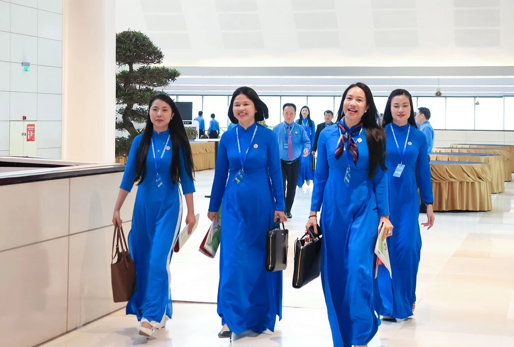 Phiên trọng thể Đại hội Công đoàn Việt Nam lần thứ XIV - Ảnh 5.