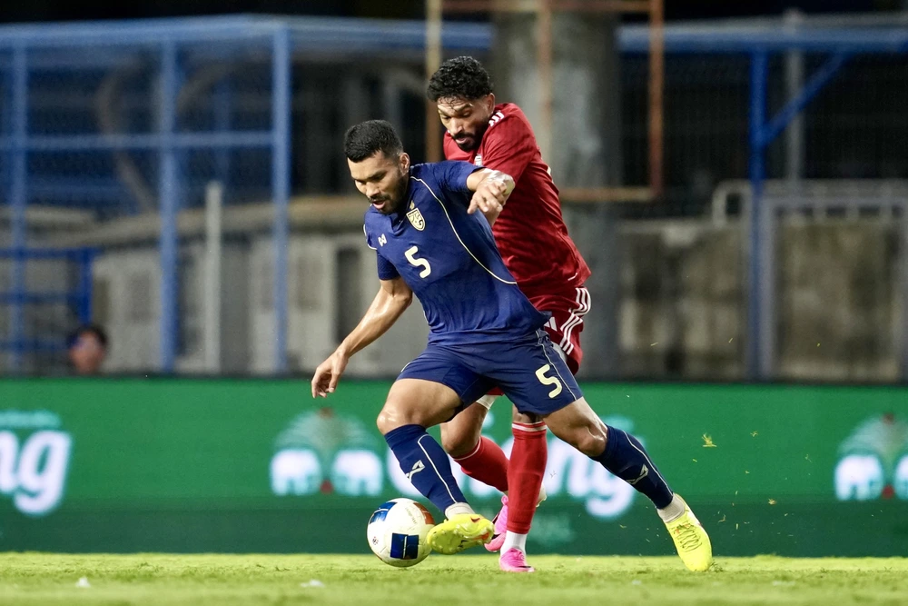 Tin nóng thể thao sáng 6/6: ĐT Thái Lan tụt hạng trên BXH FIFA sau trận hòa với Kuwait - Ảnh 1.