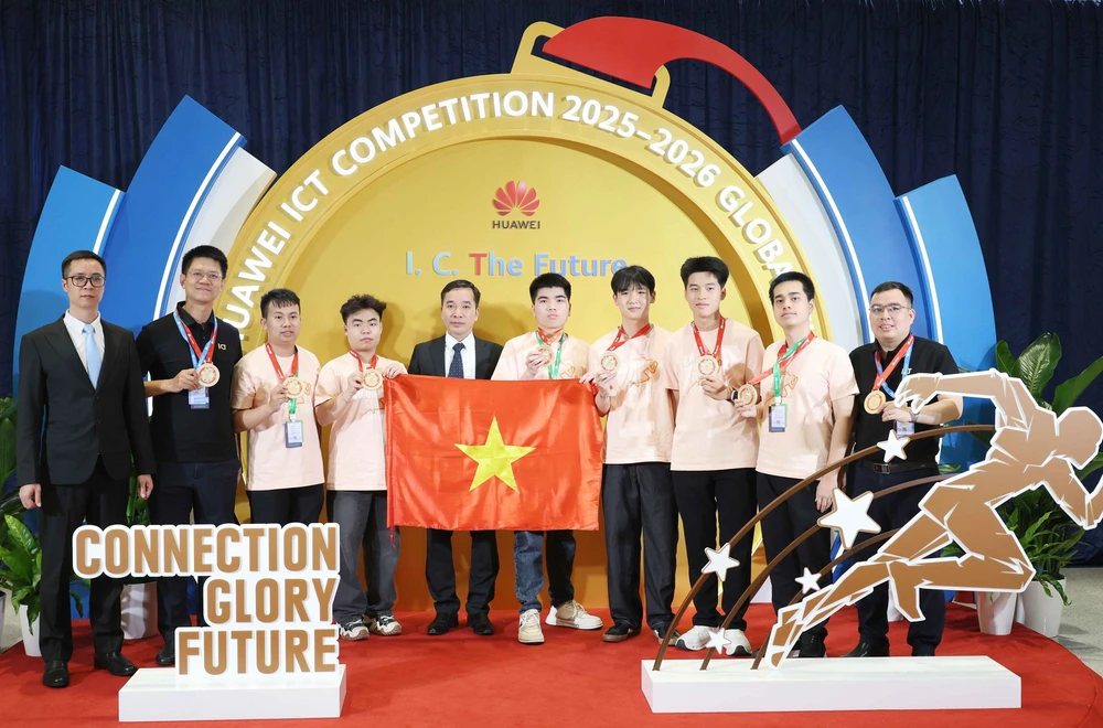 Sinh viên Việt Nam tranh tài tại sân chơi công nghệ hàng đầu thế giới - Ảnh 6.