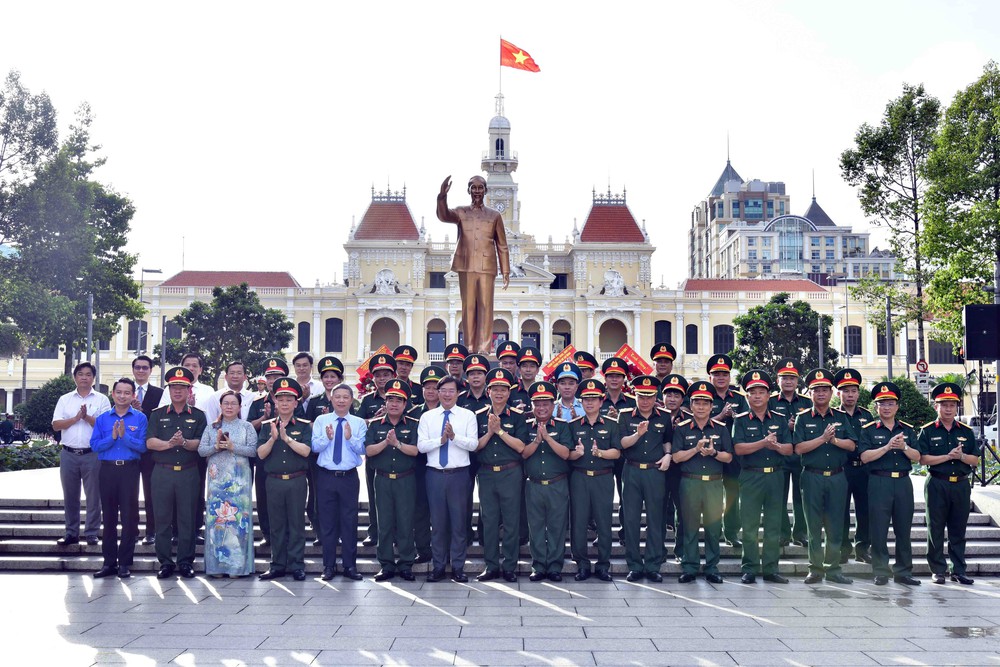 Phát huy giá trị tư tưởng Hồ Chí Minh về độc lập dân tộc, tự chủ tự cường trong thời đại mới - Ảnh 1.