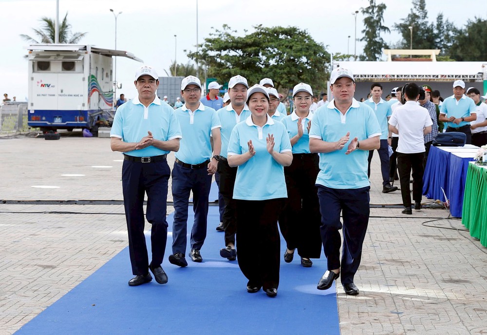 Chung tay kiến tạo Việt Nam xanh - Ảnh 1.
