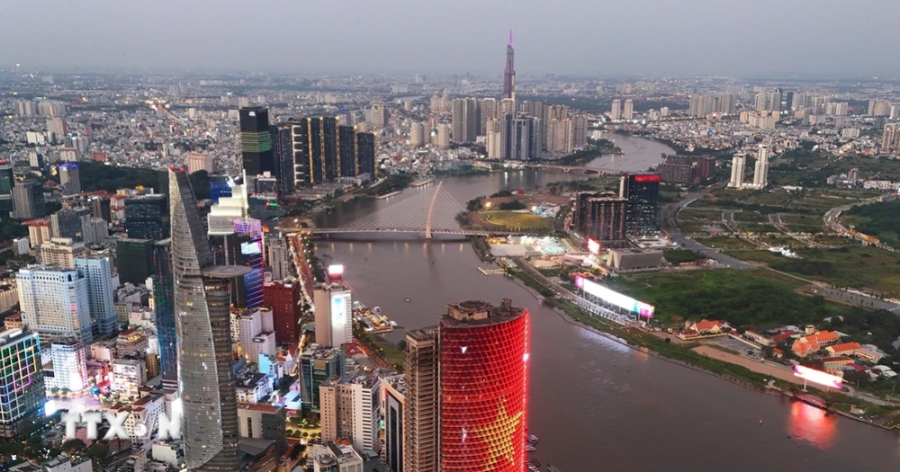 Hơn 50 nghệ sĩ chung tay quảng bá du lịch, văn hóa TP.HCM qua "Wow Ho Chi Minh City" - Ảnh 1.