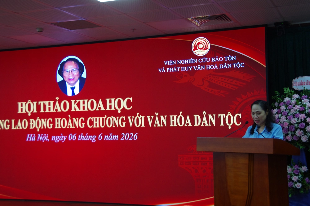 GS Hoàng Chương - người đứng về những đổi mới của sân khấu - Ảnh 4. GS Hoàng Chương - người đứng về những đổi mới của sân khấu - Ảnh 4.