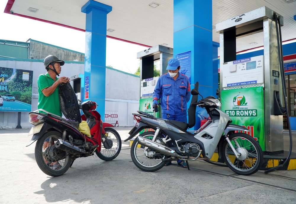Xăng E10 chính thức “phủ kín” thị trường bán lẻ Quảng Ngãi - Ảnh 3.
