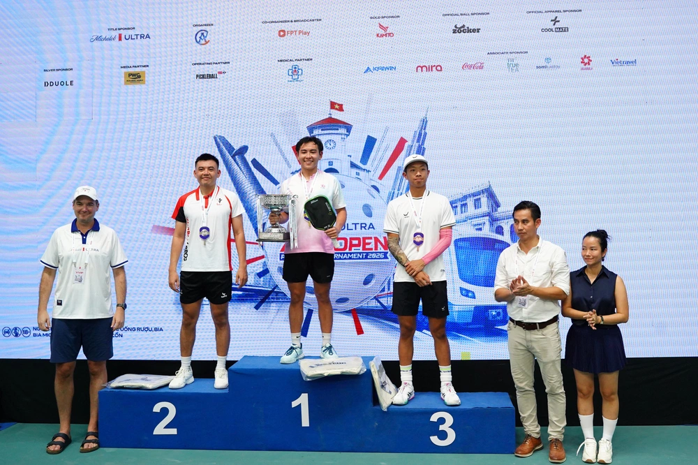 Phúc Huỳnh, Quang Dương, Hoàng Nam cùng tỏa sáng trên sân nhà - Ảnh 6. Phúc Huỳnh, Quang Dương, Hoàng Nam cùng tỏa sáng trên sân nhà - Ảnh 6.