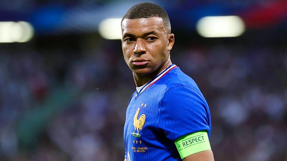 Tin nóng thể thao tối 7/6: Mbappe bức xúc với tranh cãi của ĐT Pháp trước World Cup 2026 - Ảnh 1. Tin nóng thể thao tối 7/6: Mbappe bức xúc với tranh cãi của ĐT Pháp trước World Cup 2026 - Ảnh 1.