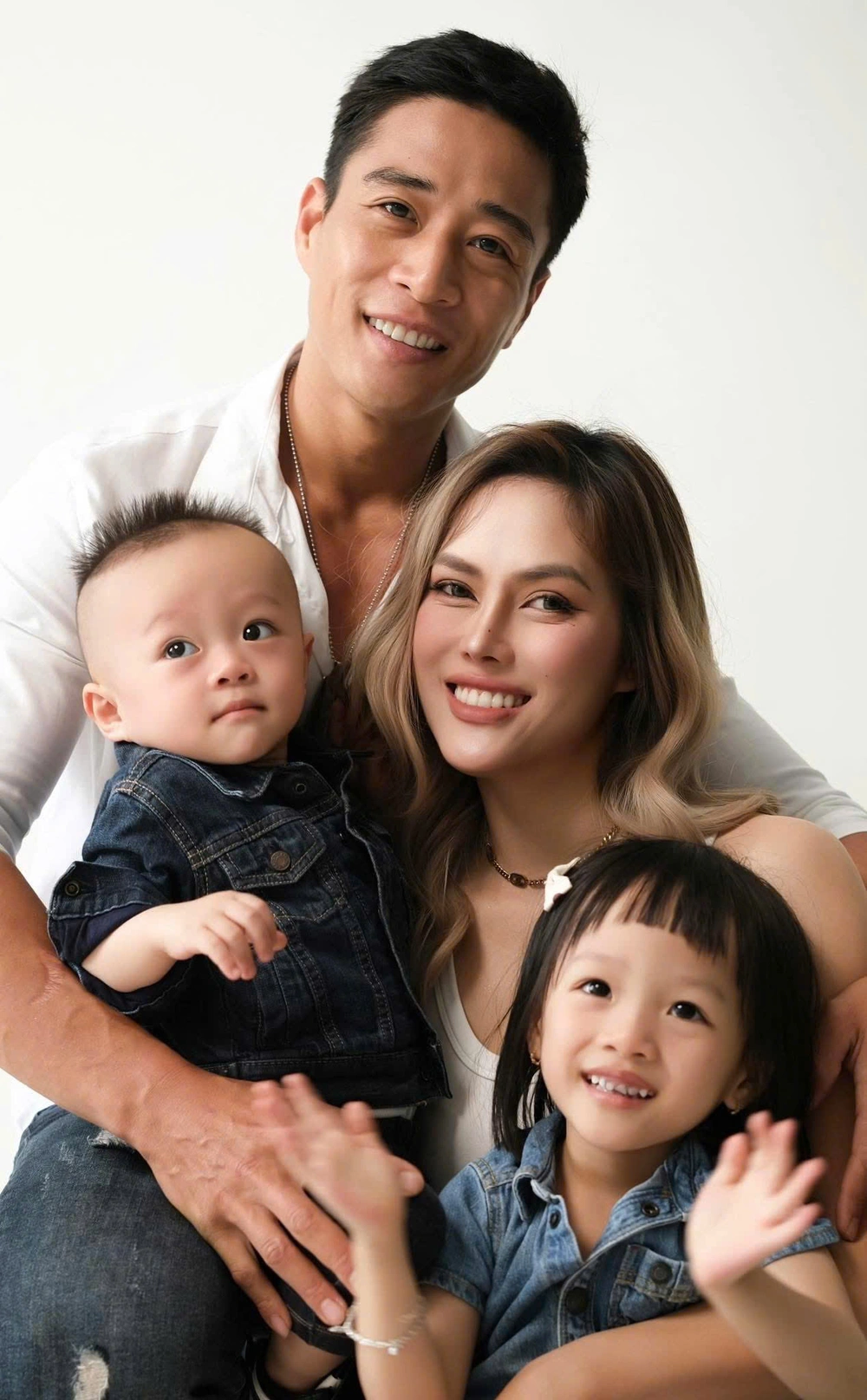 Diễn viên Linh Sơn: "Tôi là một gã phượt thủ thích đi làm phim" - Ảnh 2. Diễn viên Linh Sơn: "Tôi là một gã phượt thủ thích đi làm phim" - Ảnh 2.