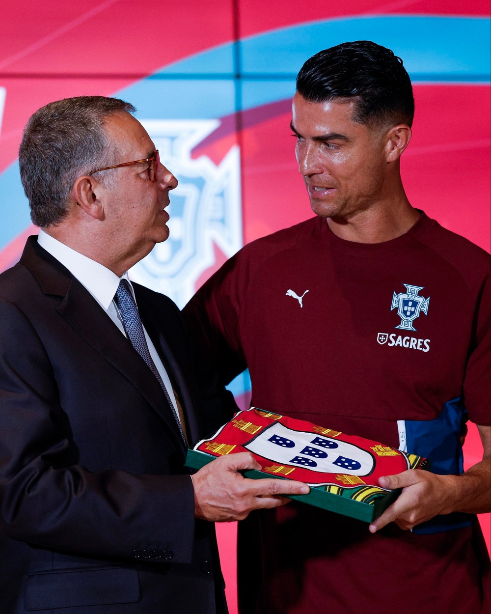 Tổng thống Bồ Đào Nha giao nhiệm vụ cho Ronaldo và đồng đội ở World Cup 2026 - Ảnh 1.