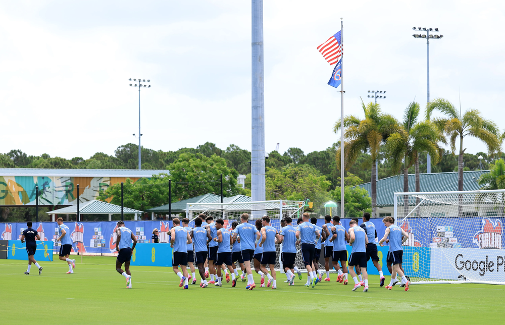 Trại tập huấn World Cup 2026 của tuyển Anh tại Florida rung chuyển vì động đất - Ảnh 2.