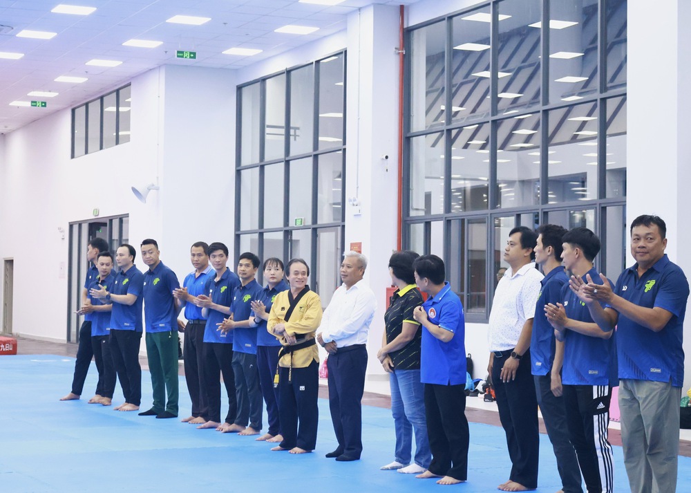 50 năm TP.HCM mang tên Bác: Nhà thi đấu Phú Thọ khoác diện mạo mới, tiếp thêm động lực cho Taekwondo TP.HCM - Ảnh 2. 50 năm TP.HCM mang tên Bác: Nhà thi đấu Phú Thọ khoác diện mạo mới, tiếp thêm động lực cho Taekwondo TP.HCM - Ảnh 2.