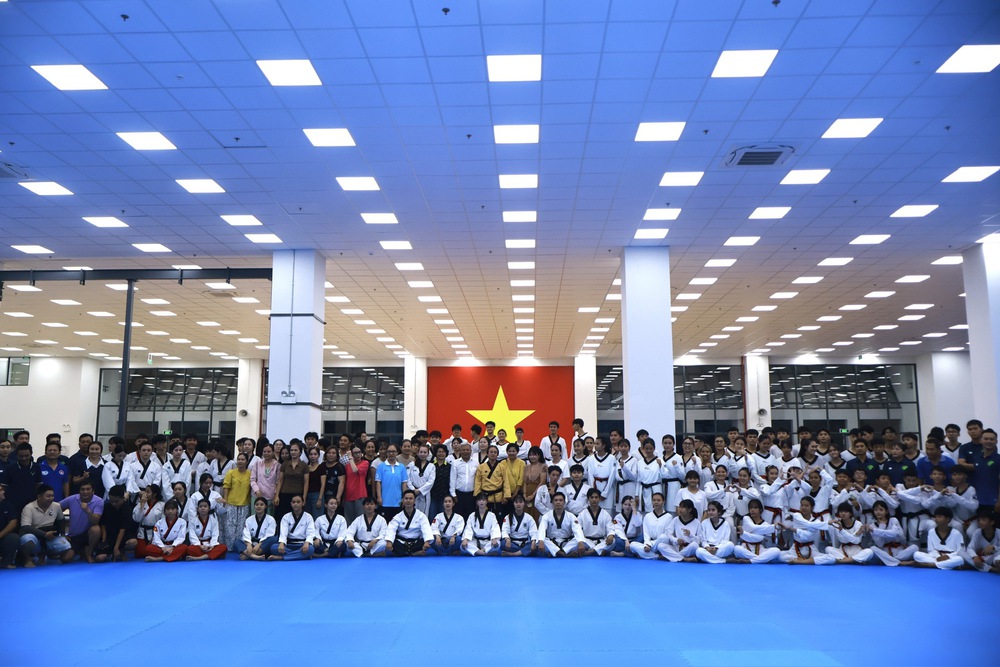 50 năm TP.HCM mang tên Bác: Người tiếp nối truyền thống, vun đắp tương lai cho Taekwondo TP.HCM - Ảnh 7. 50 năm TP.HCM mang tên Bác: Người tiếp nối truyền thống, vun đắp tương lai cho Taekwondo TP.HCM - Ảnh 7.