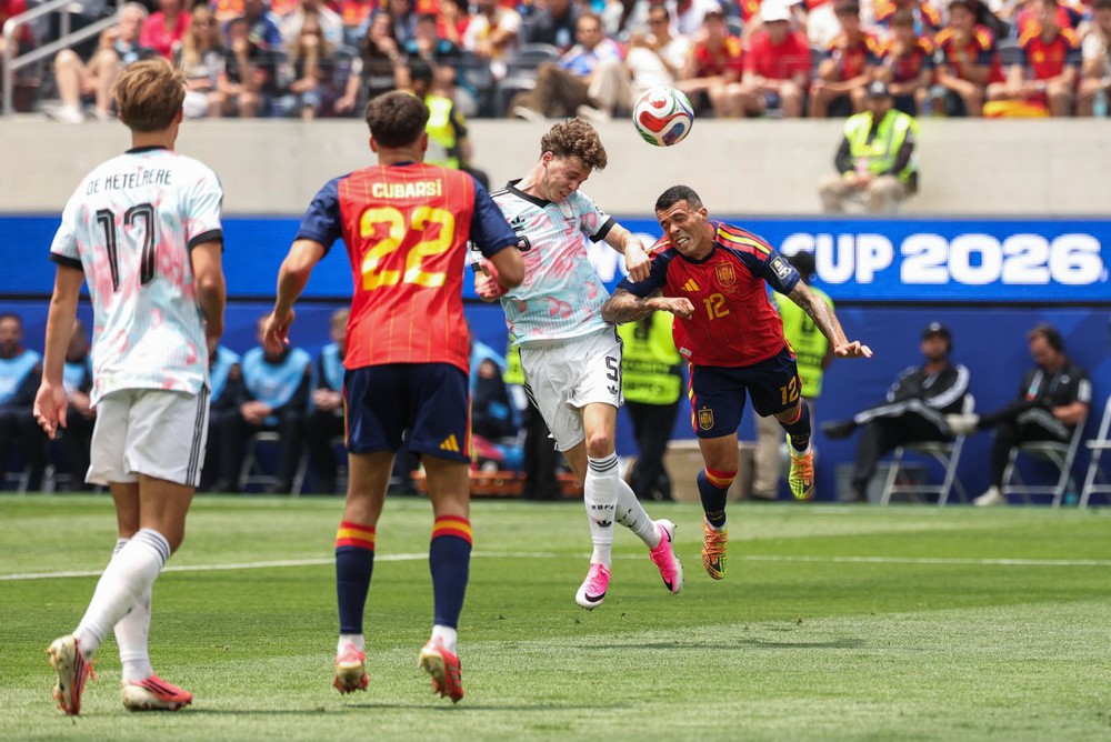 Tây Ban Nha hạ Bỉ nghẹt thở, gà son Mikel Merino đưa La Roja vào bán kết - Ảnh 2. Tây Ban Nha hạ Bỉ nghẹt thở, gà son Mikel Merino đưa La Roja vào bán kết - Ảnh 2.
